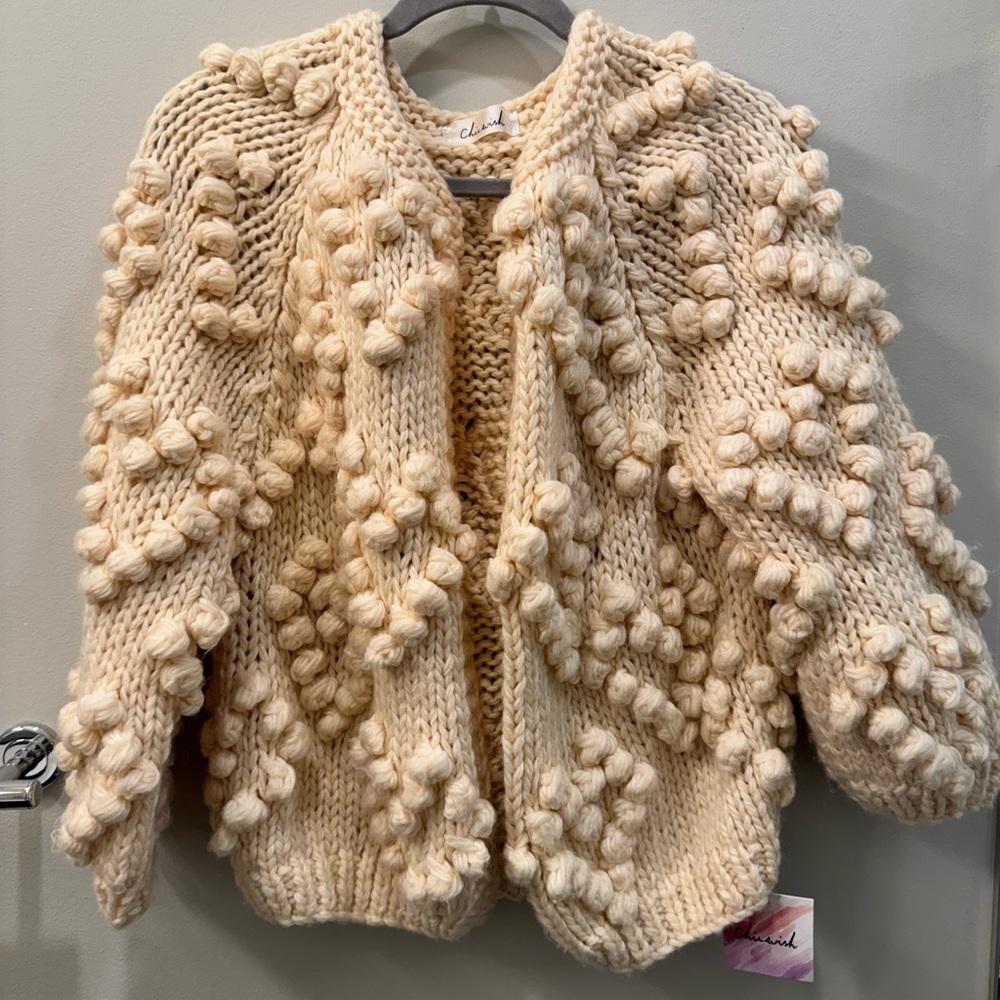 Women’s Oversized Cream Pom-Pom Knit Cardigan - One Size ✨NWT - Picture 2 of 5